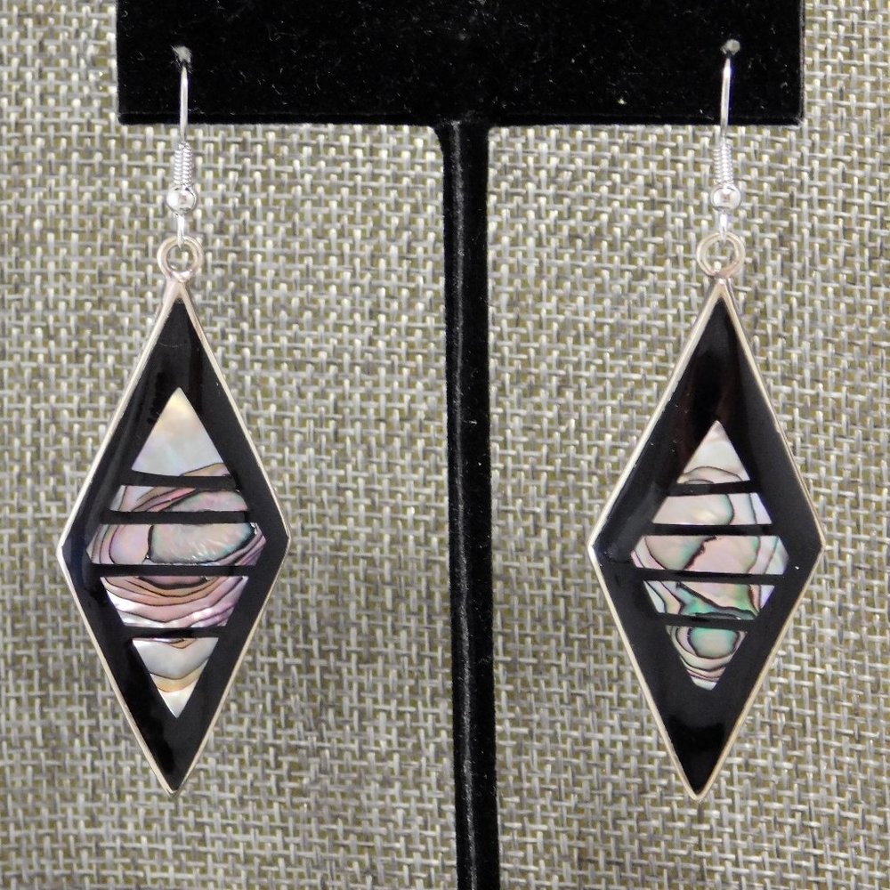 SOLD-------Mexican Earrings Abalone Shell Alpaca Silver Vintage  Geometric Black
